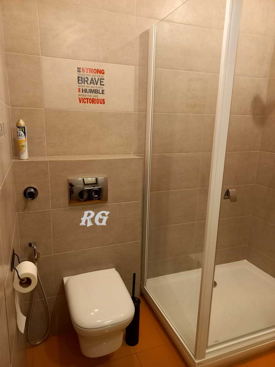 1714934956243891