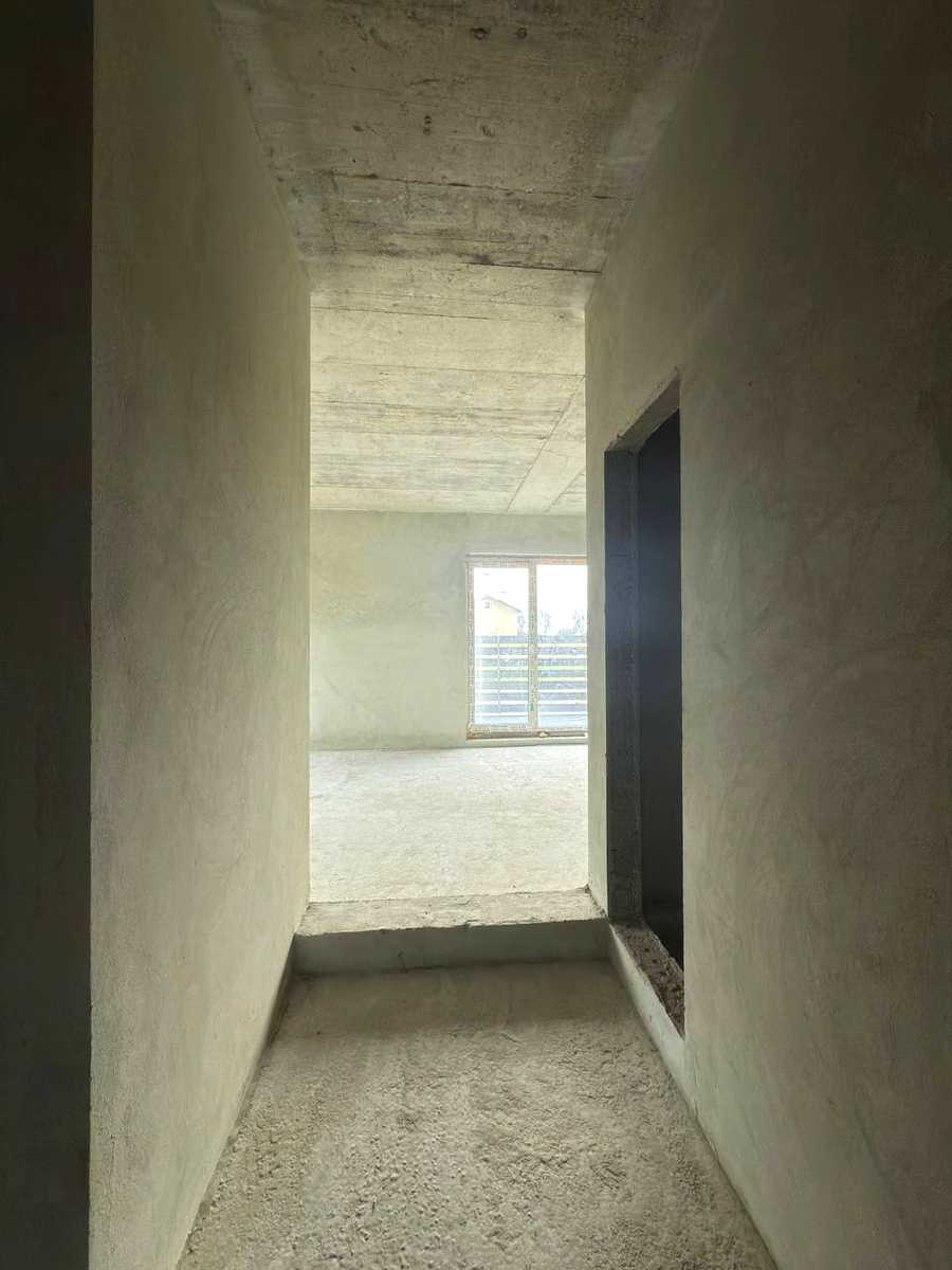 1850658685985280