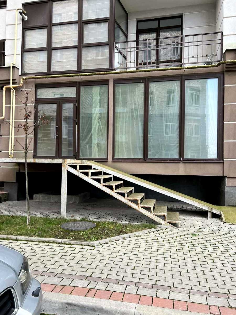 1792692248912261