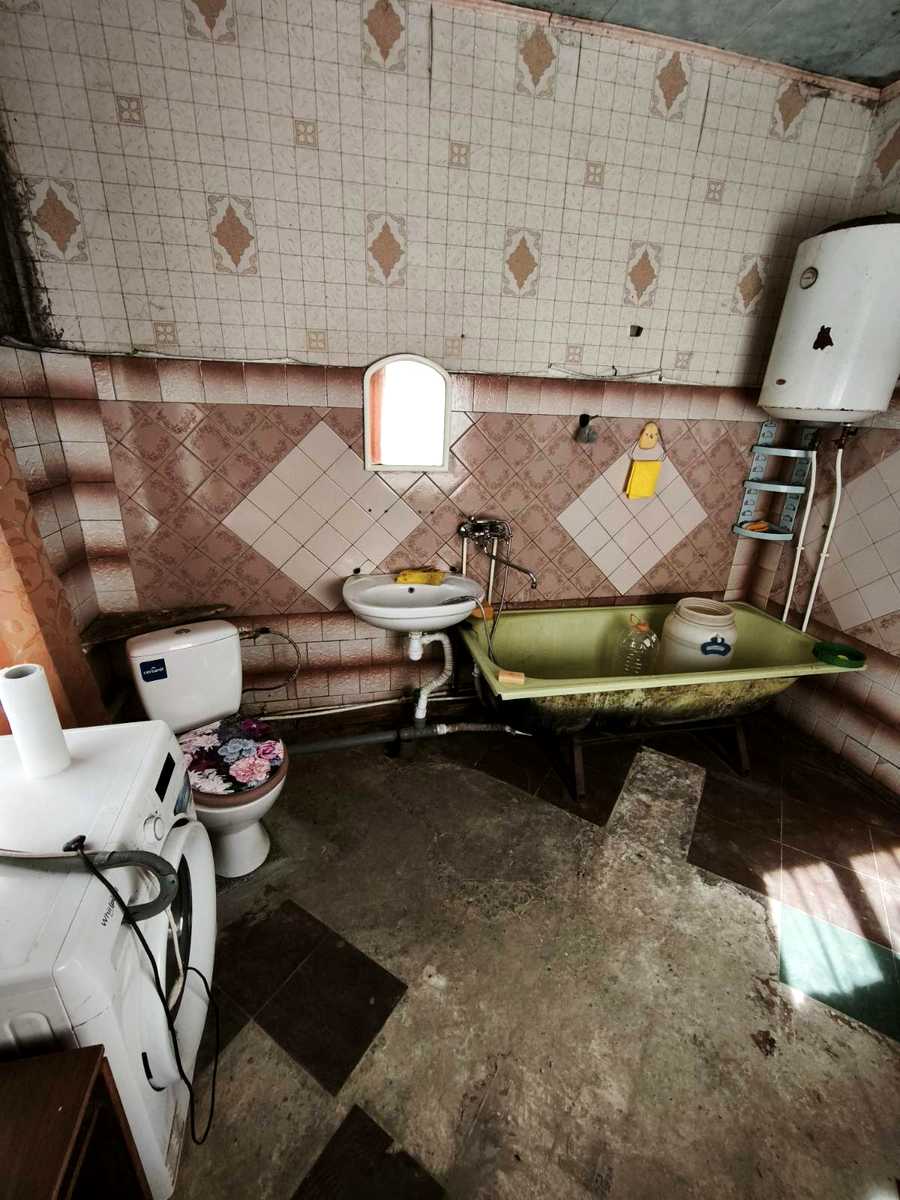 1843944529873140