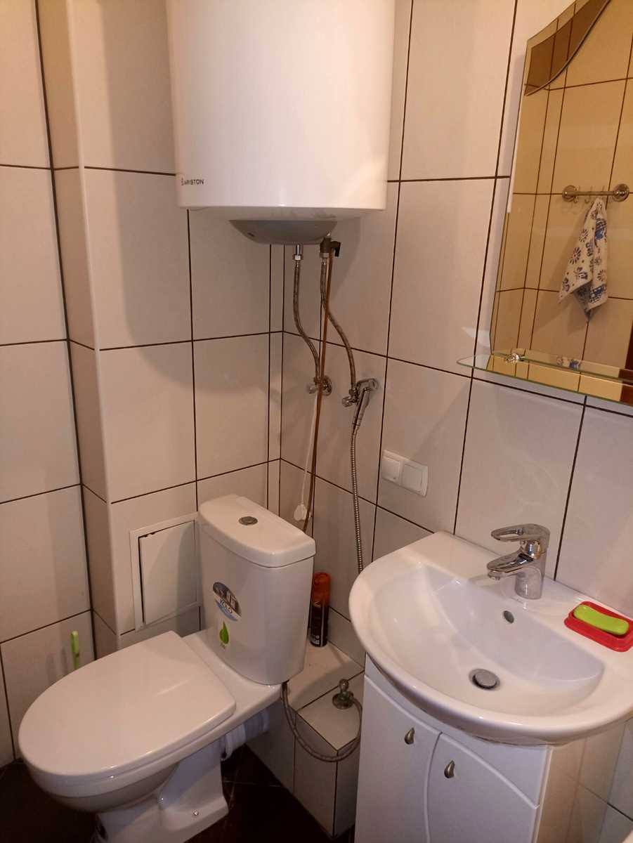 1794075708408658