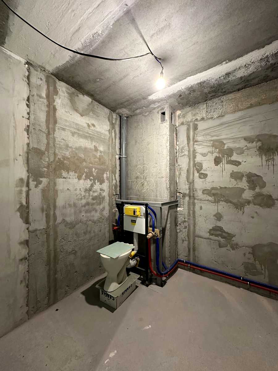 1795216928766630
