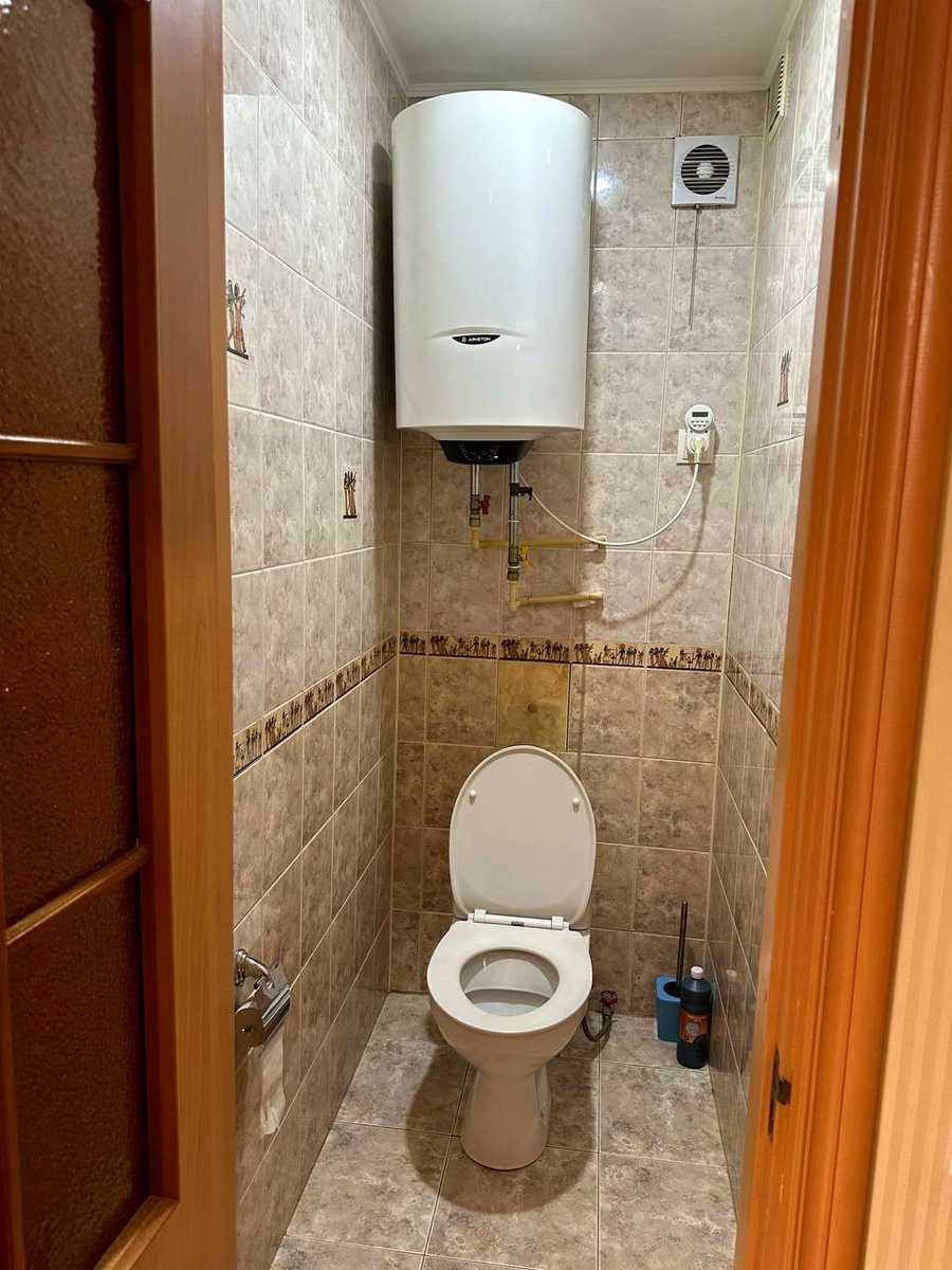 1825293089351298