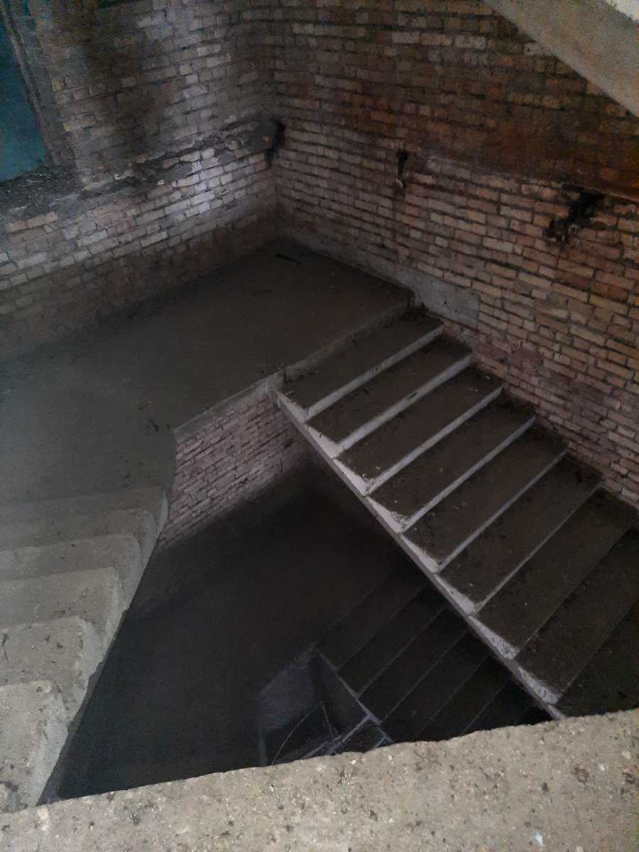 1841162794586225