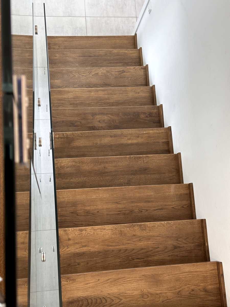 1849044267383930