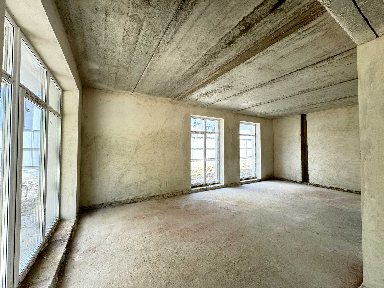 1836463997958963