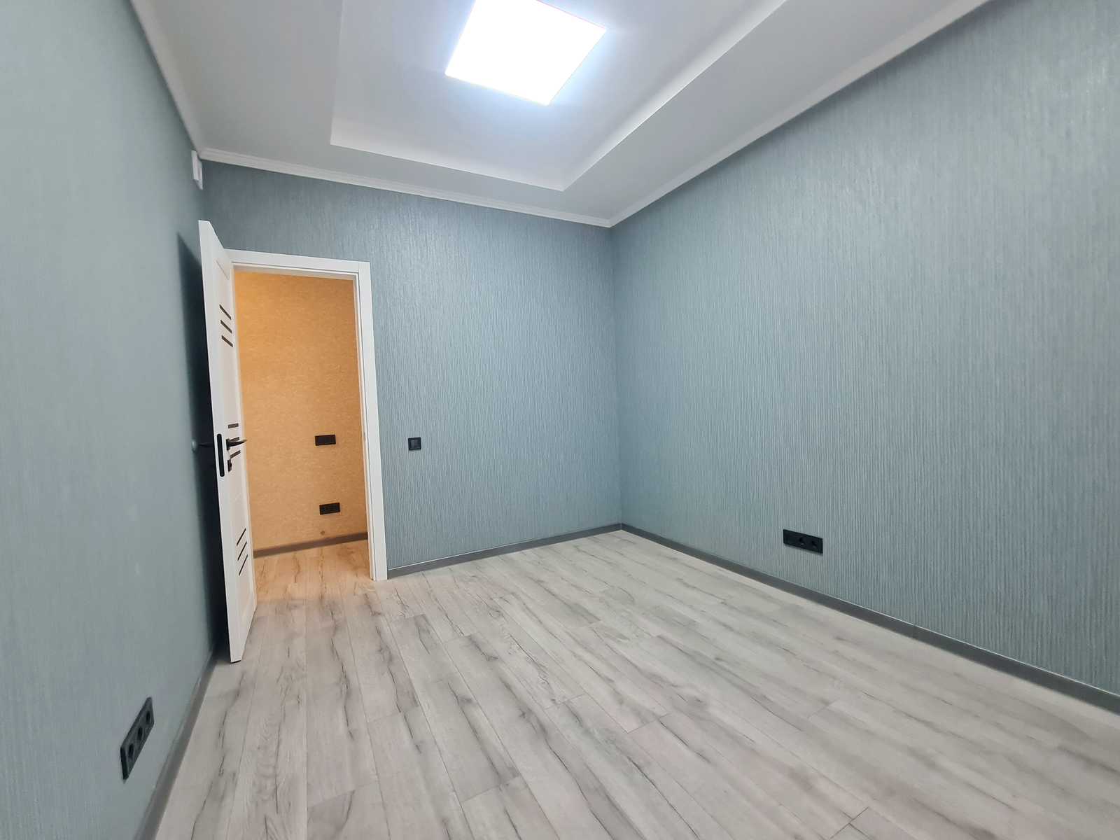 1782176275814985