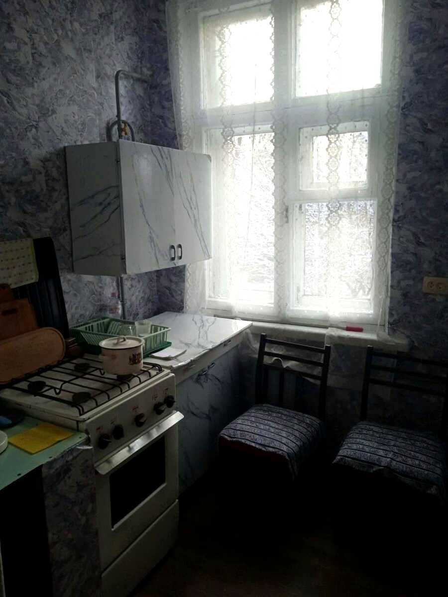 1796055429590922