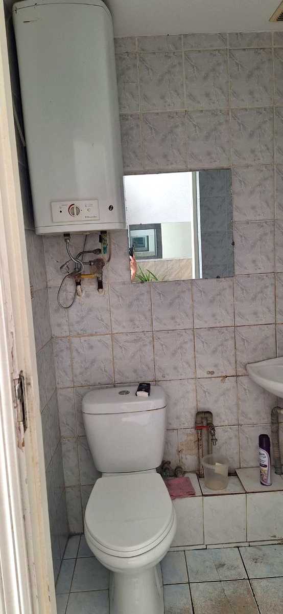 1836990780106245