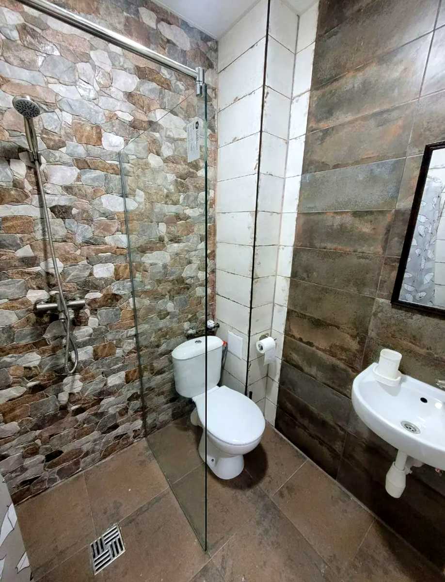 1850418808893550