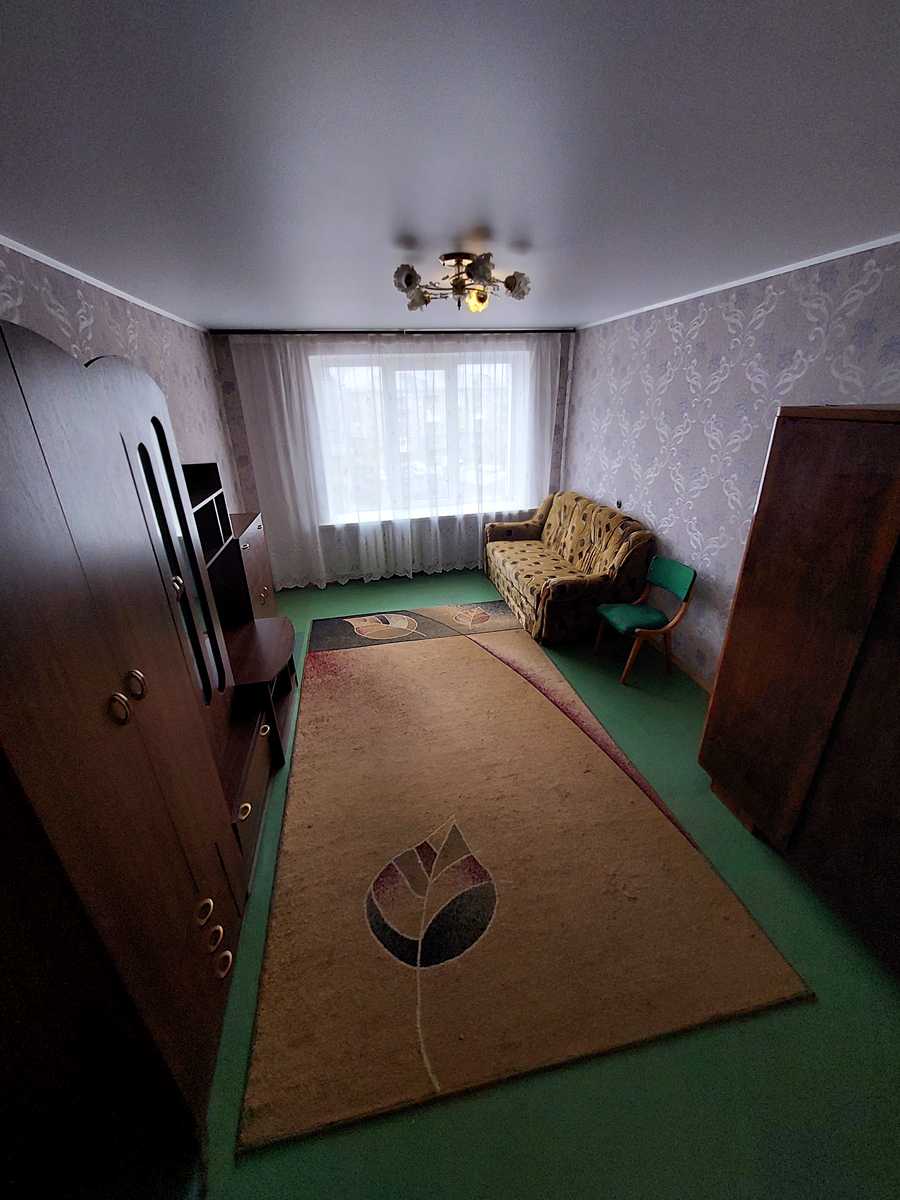 1793692058310456