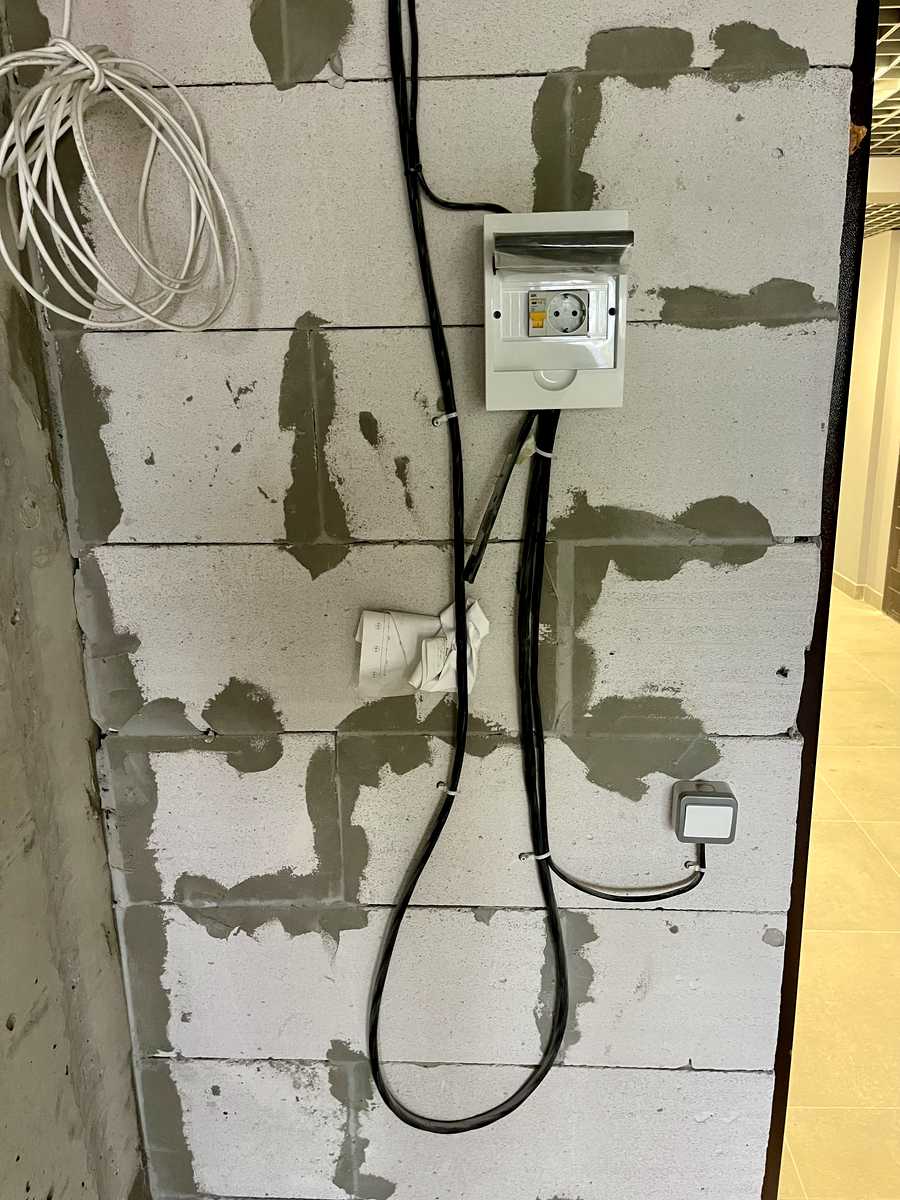 1850864412829953