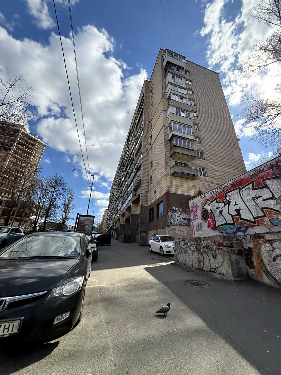 1828469436160955