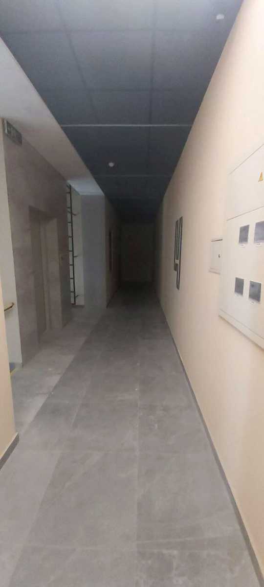 1805108159162518
