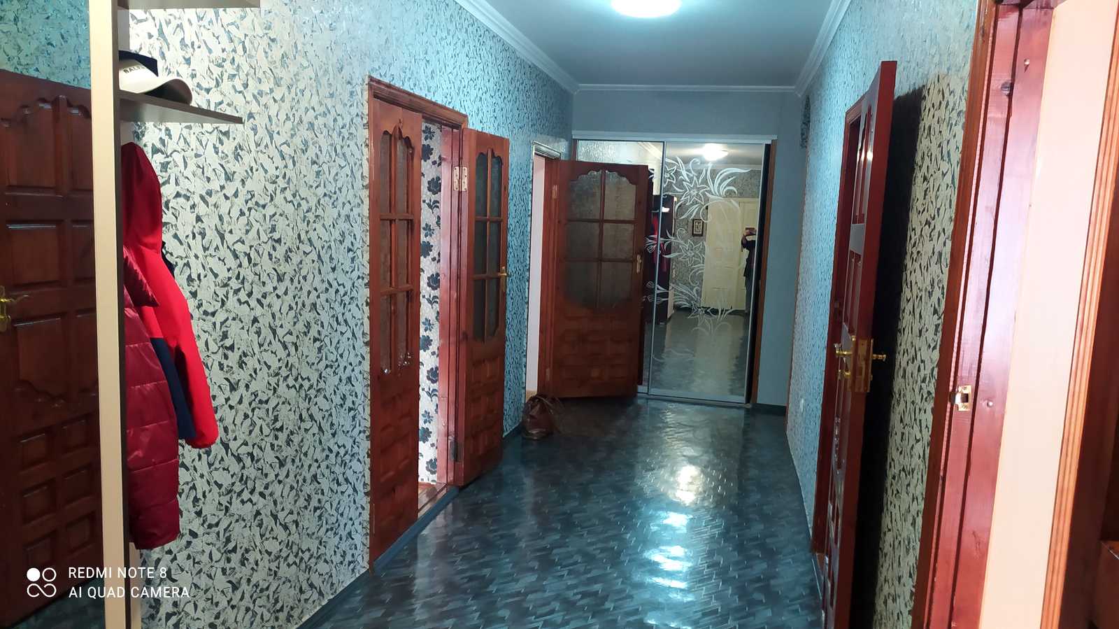 1800421323940358