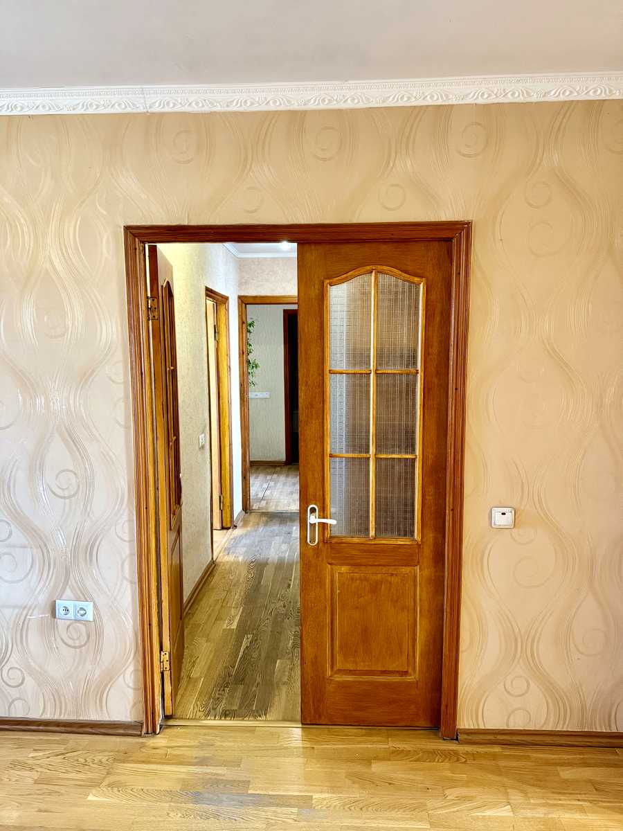 1842416168194344