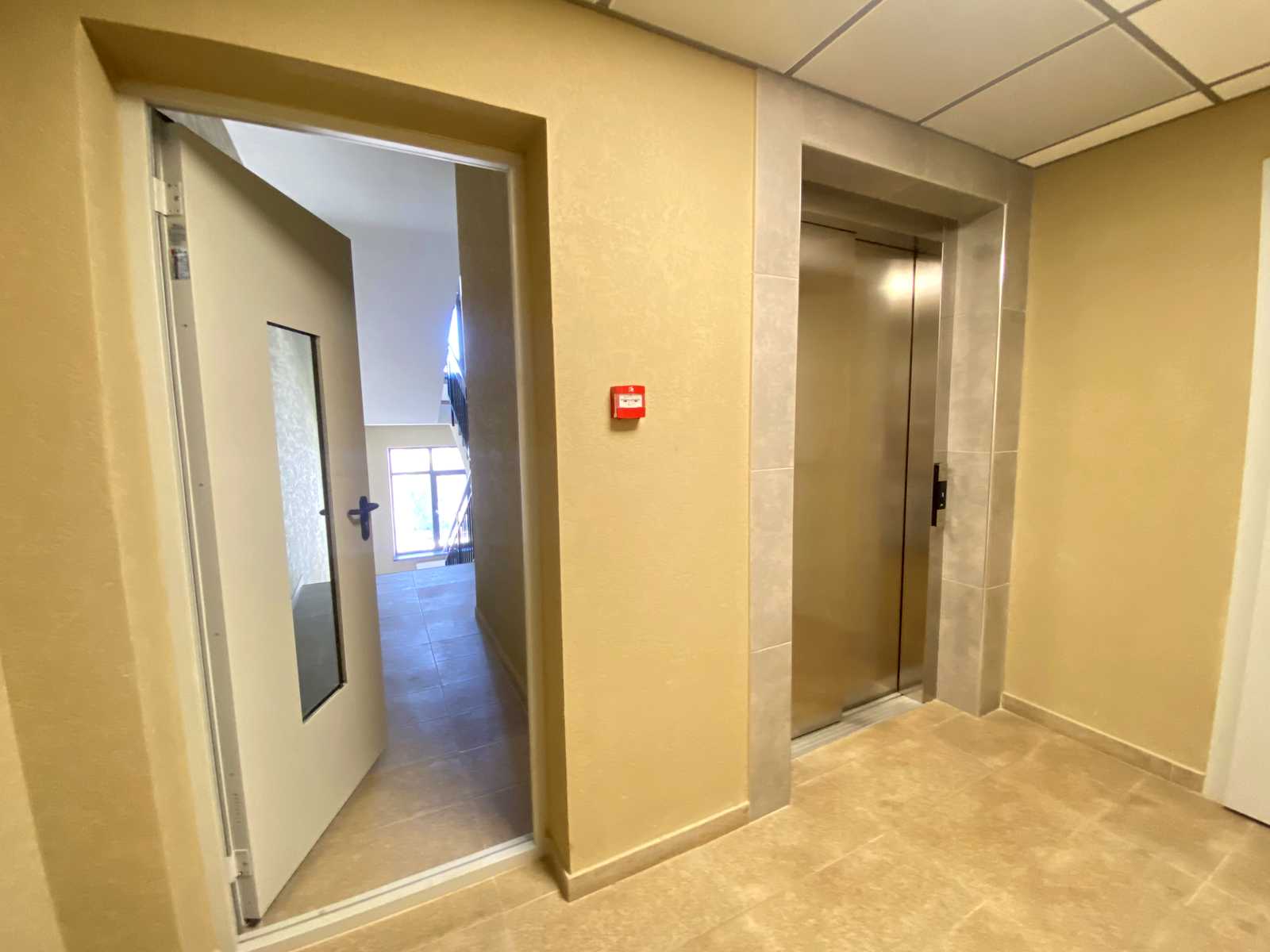 1841533297814128