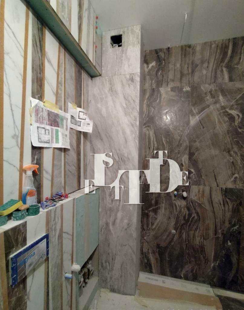 1692971577660831
