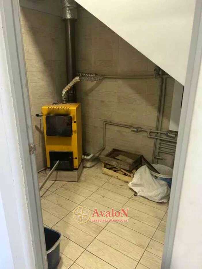 1837819078987775