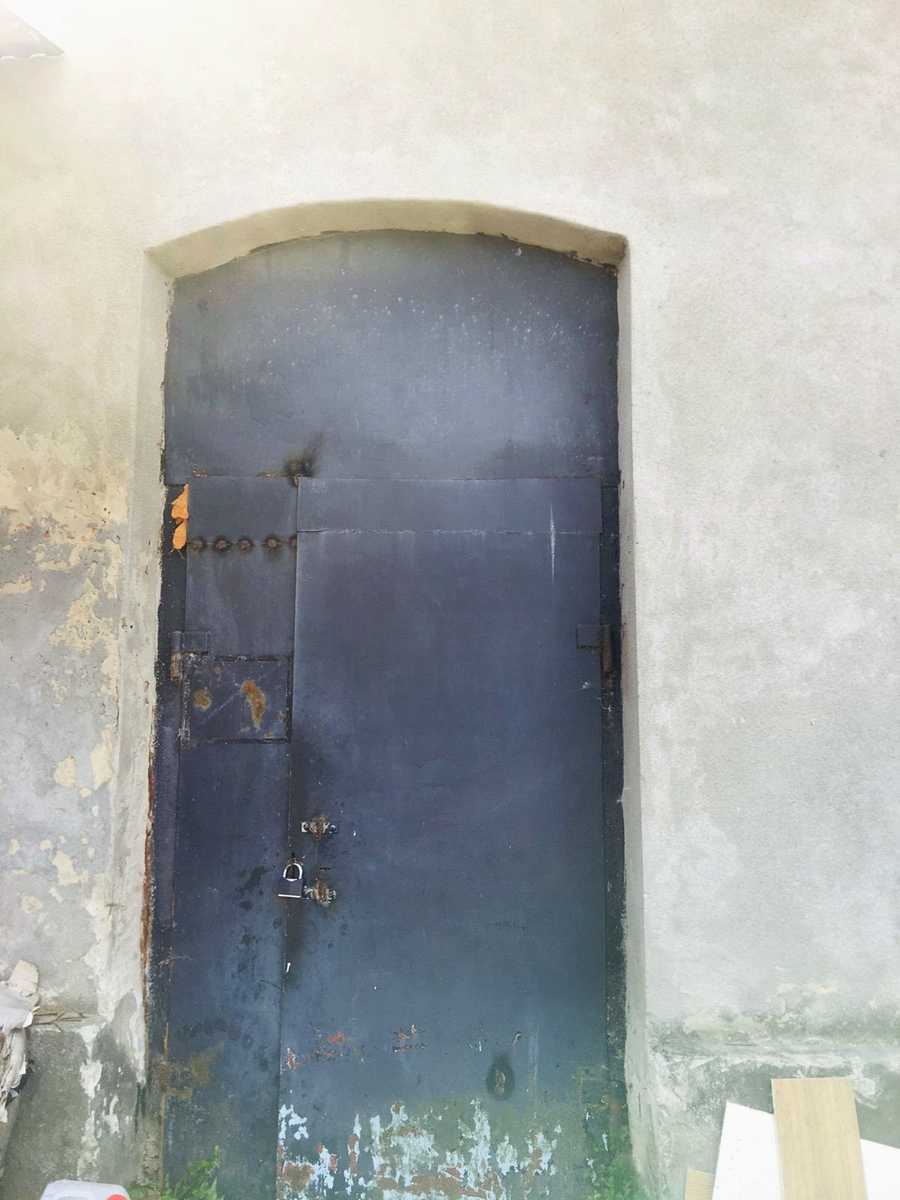 1776105092156647