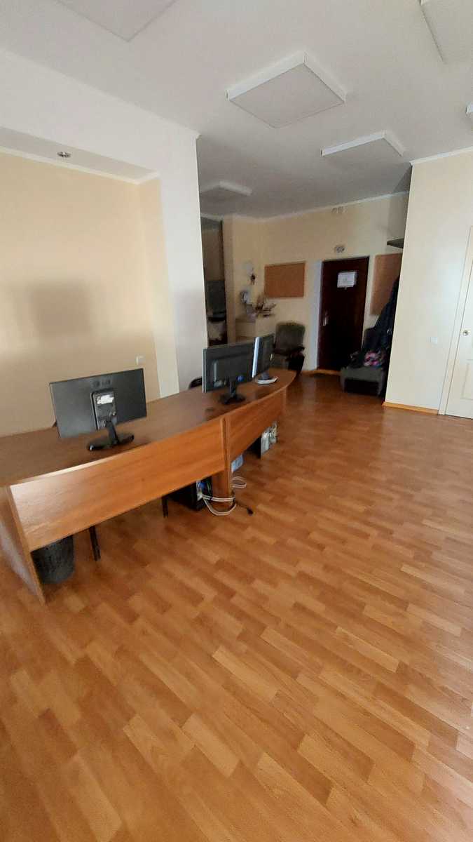1850046463952928