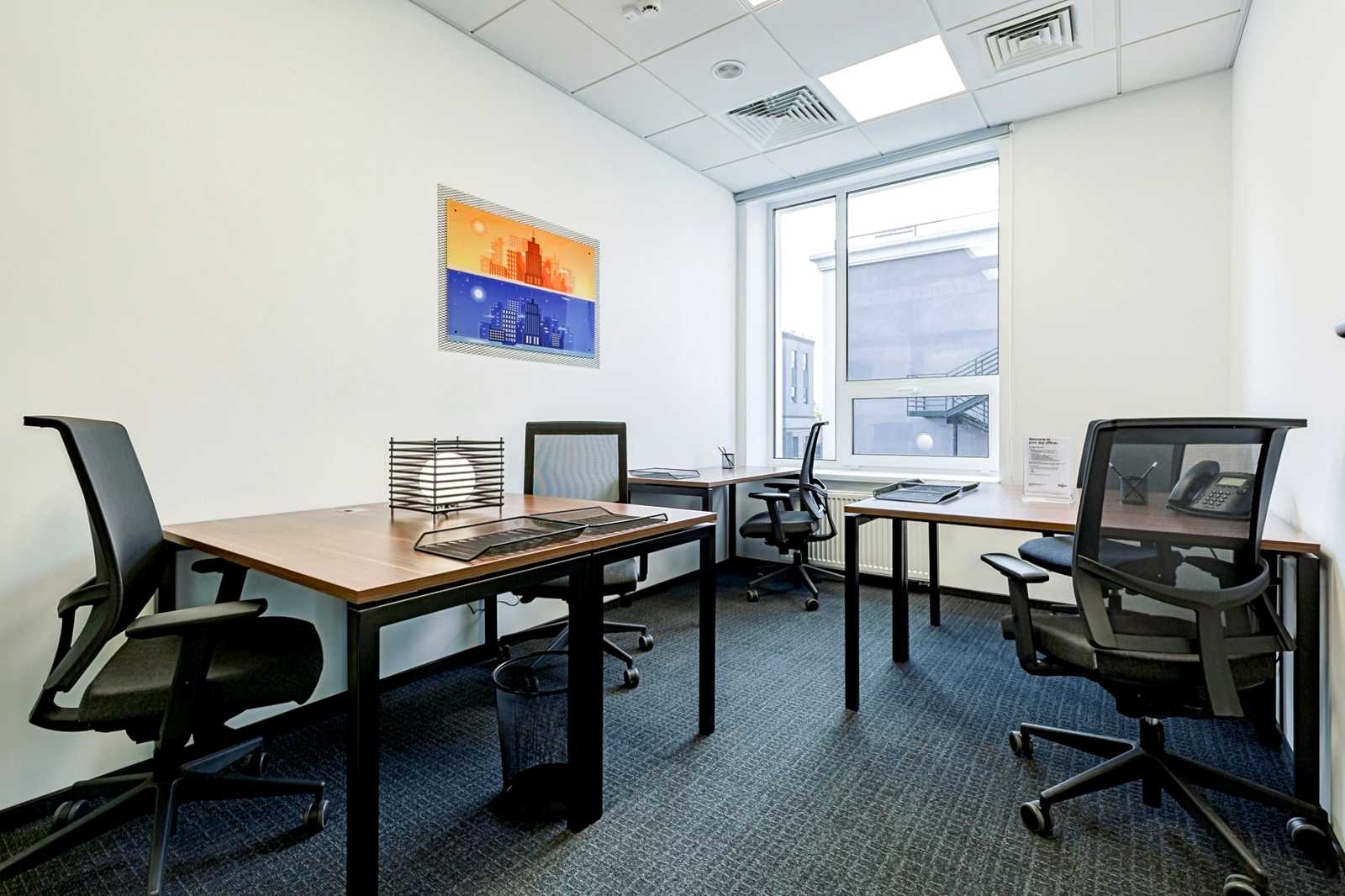 1840285254353589
