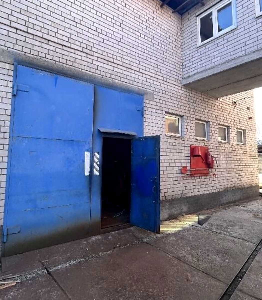 1844054382130045