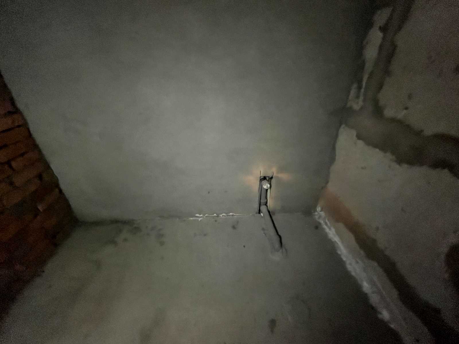 1841145862441576