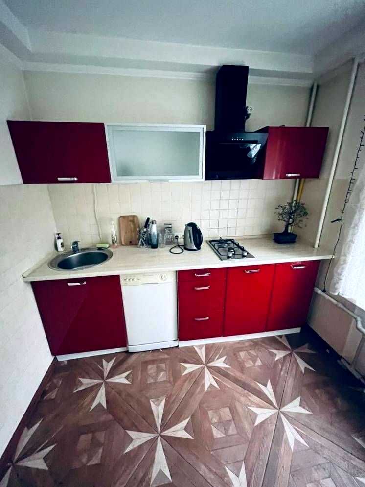 1839876384431532