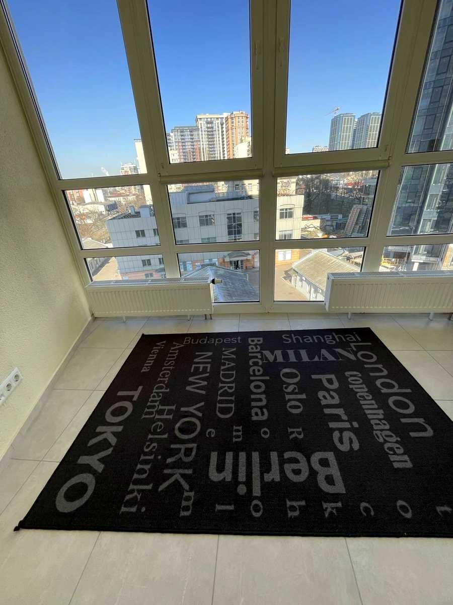 1758729043727830