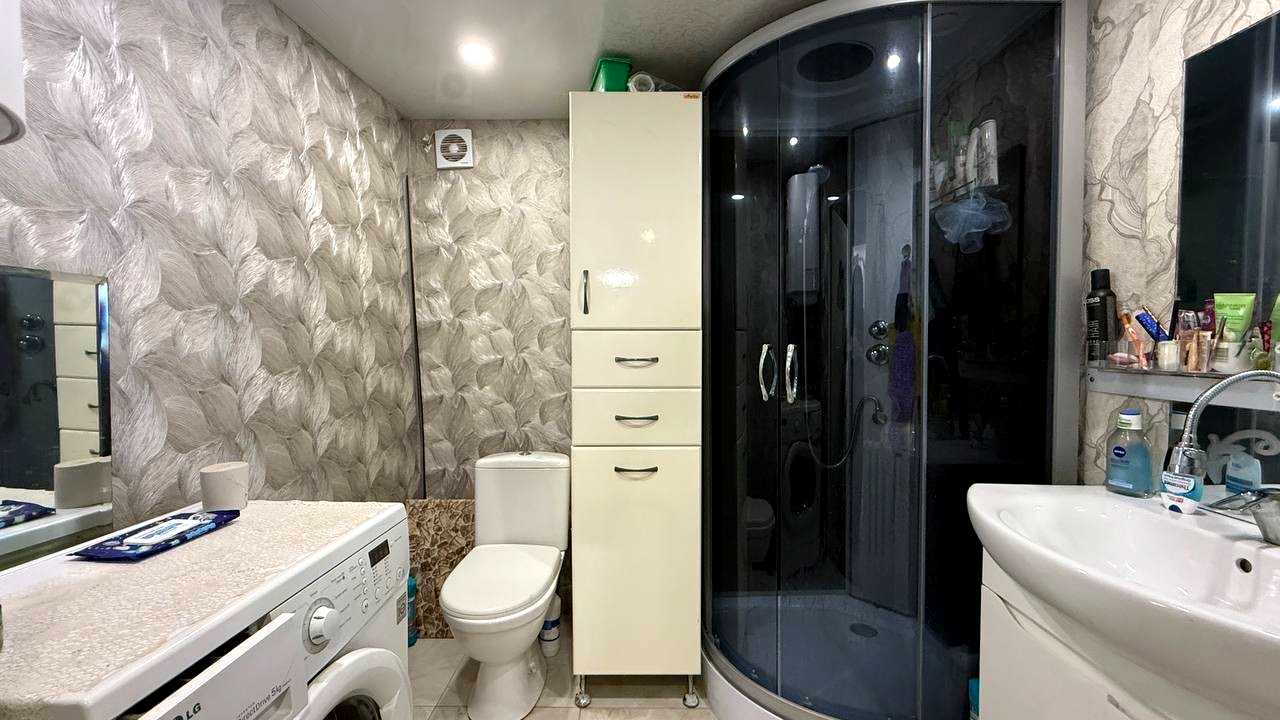 1845606132893074