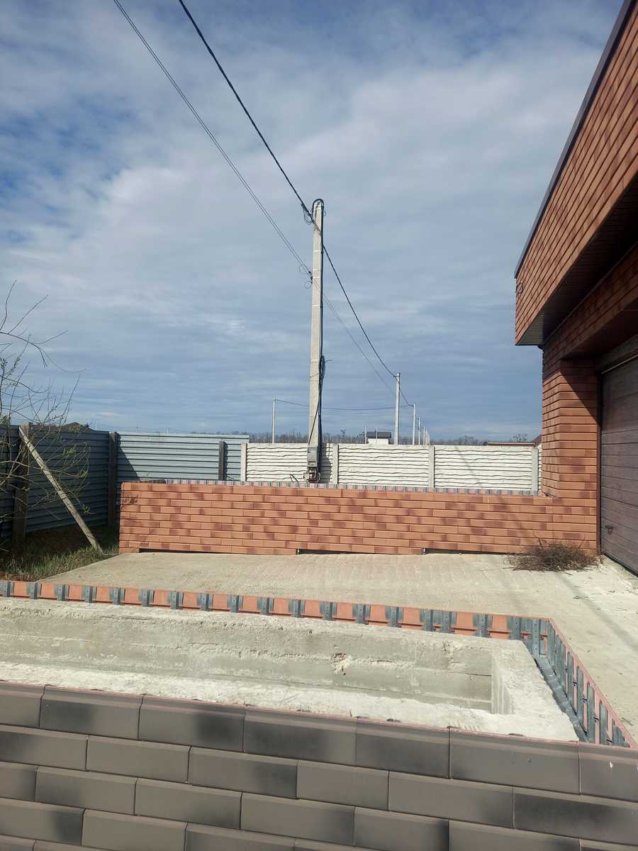 1836889291225084