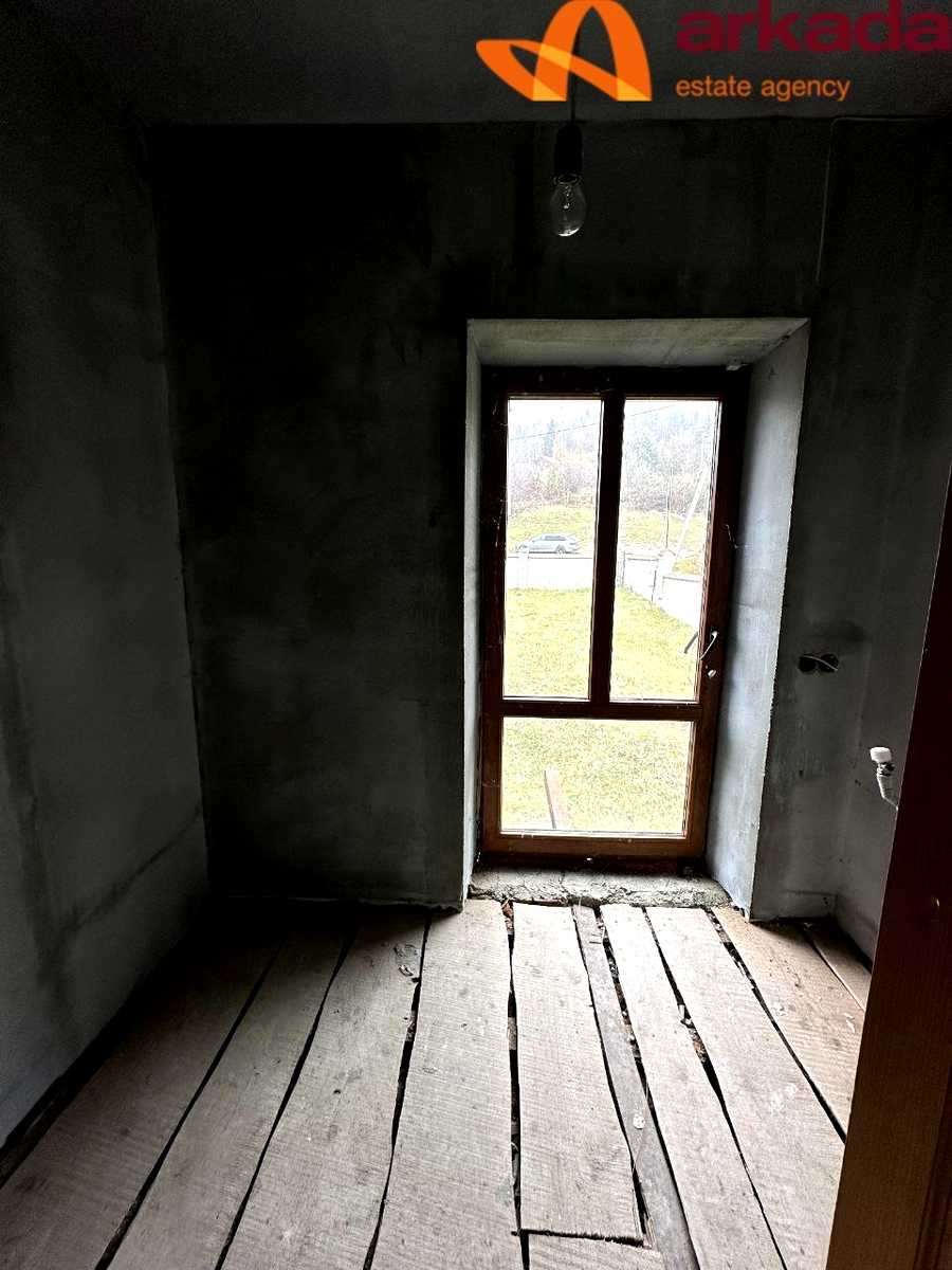 1841677340278886