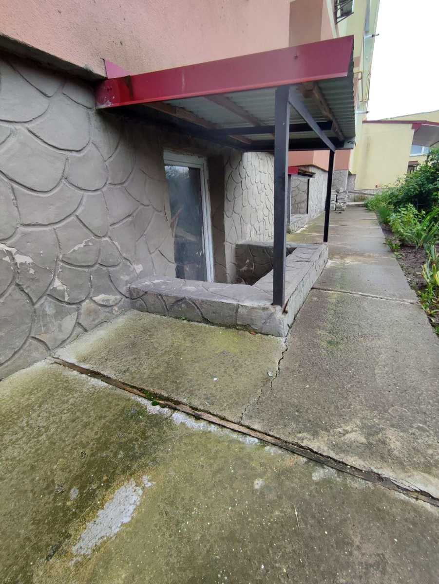 1779535438550614