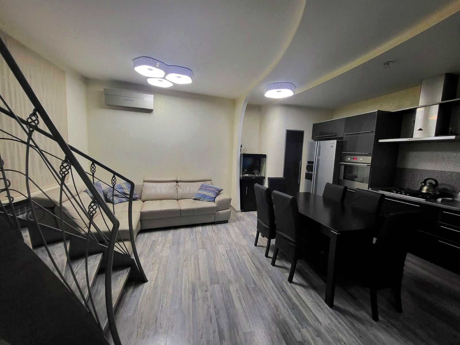 Будинок за адресою вул. Промислова (площа 143,9 м²) - фото 7 Будинок за адресою вул. Промислова (площа 143,9 м²) - Atlanta.ua - фото 7