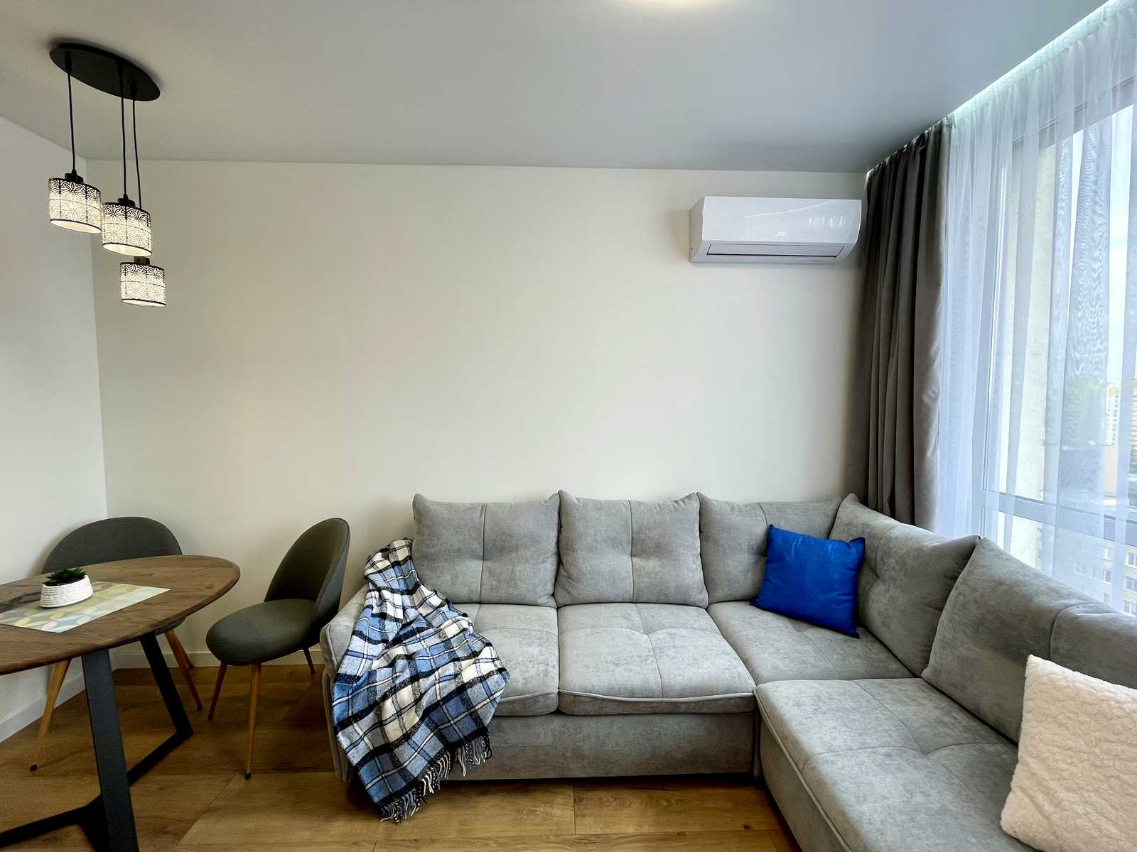 Оренда 1-кімнатної квартири, 40 м² — Солом'янський район 3