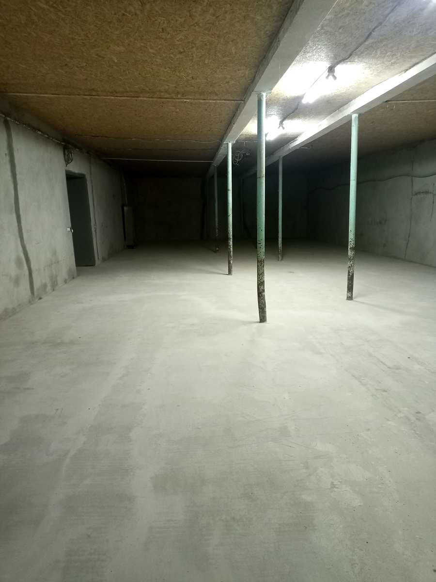 1835372666036932