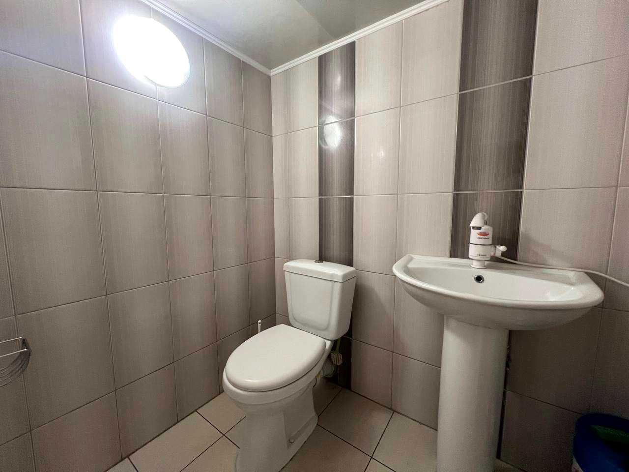 1822673668753608