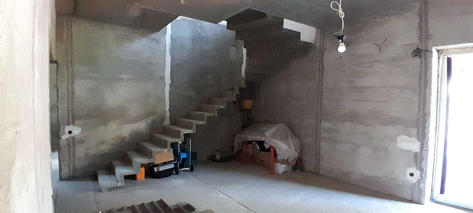 1849042714354394