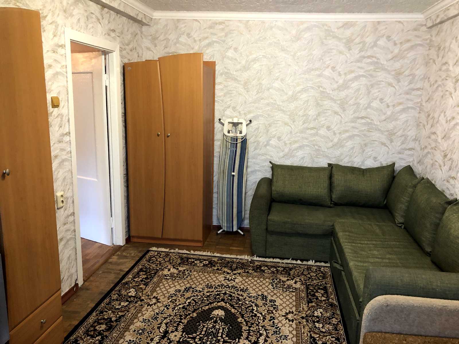 1780085740992656