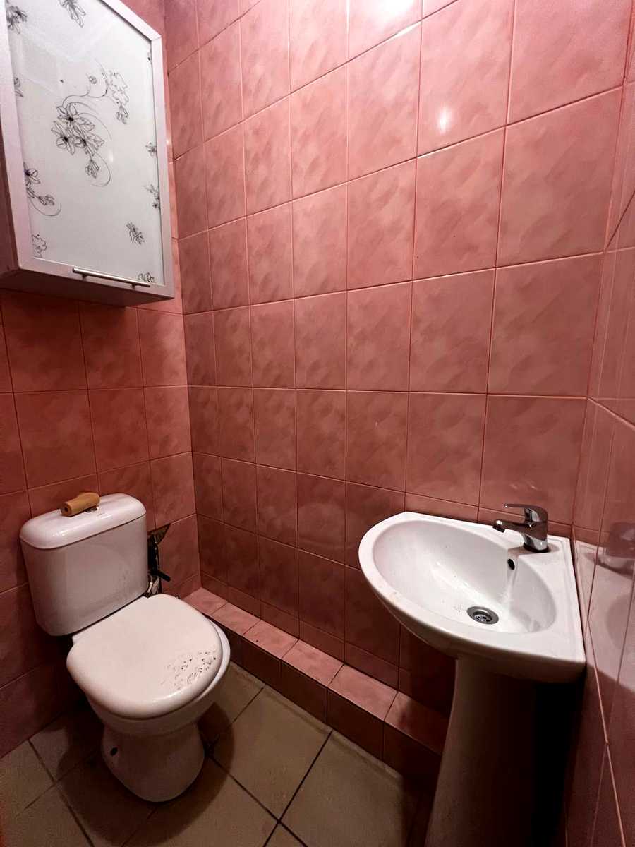1830910816098352