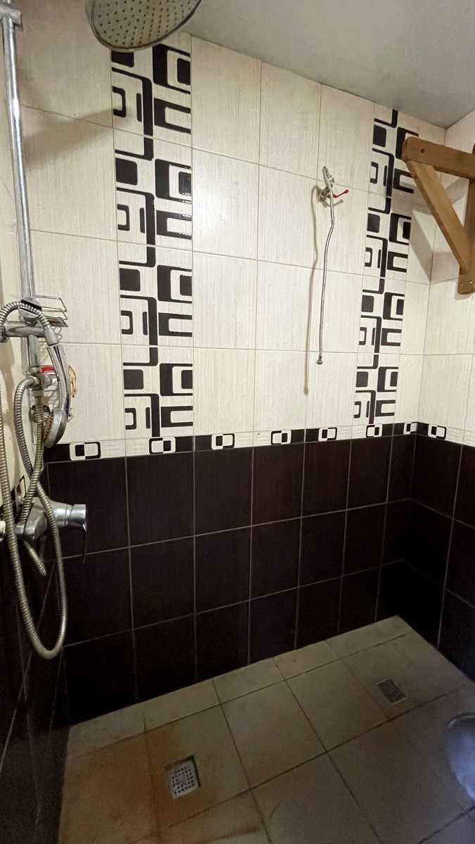 1841435797650524