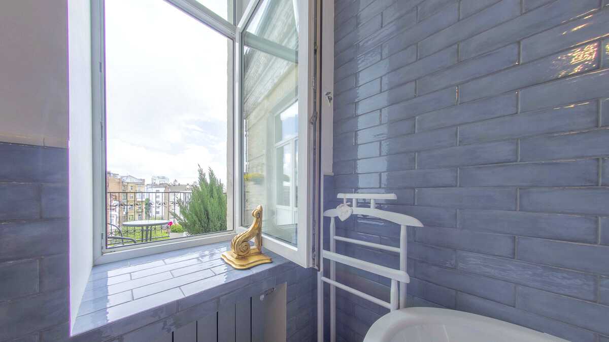 1745726858442634