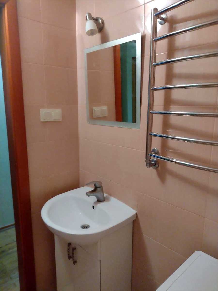 1750279953602980