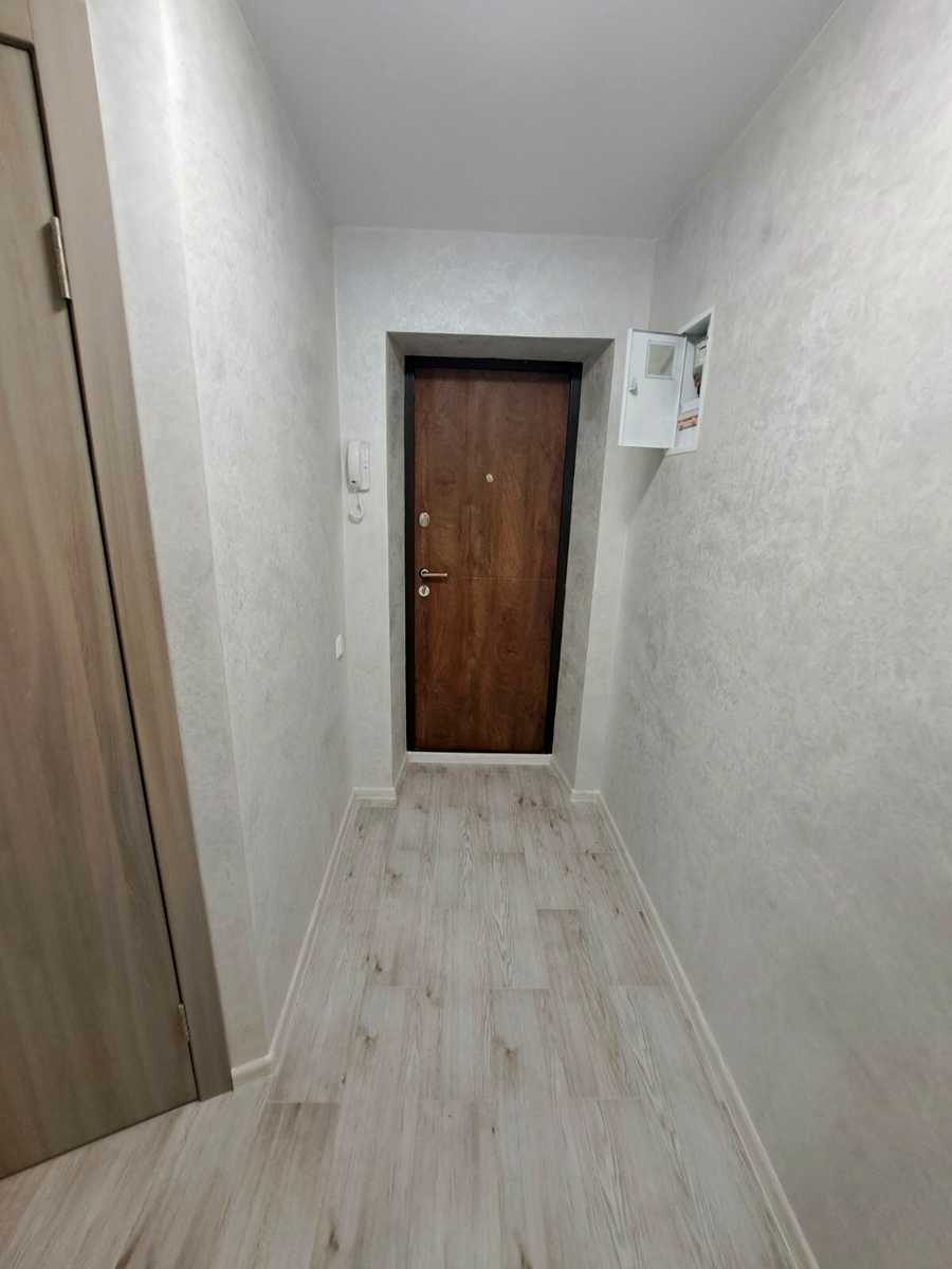 1834440650196624