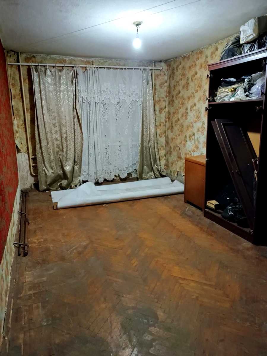 1822668118596574