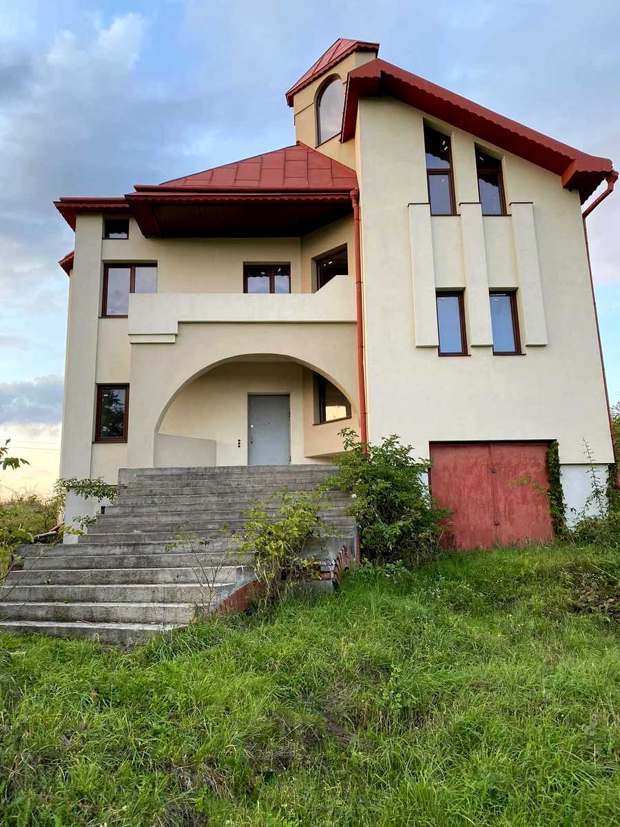 1825742027013763
