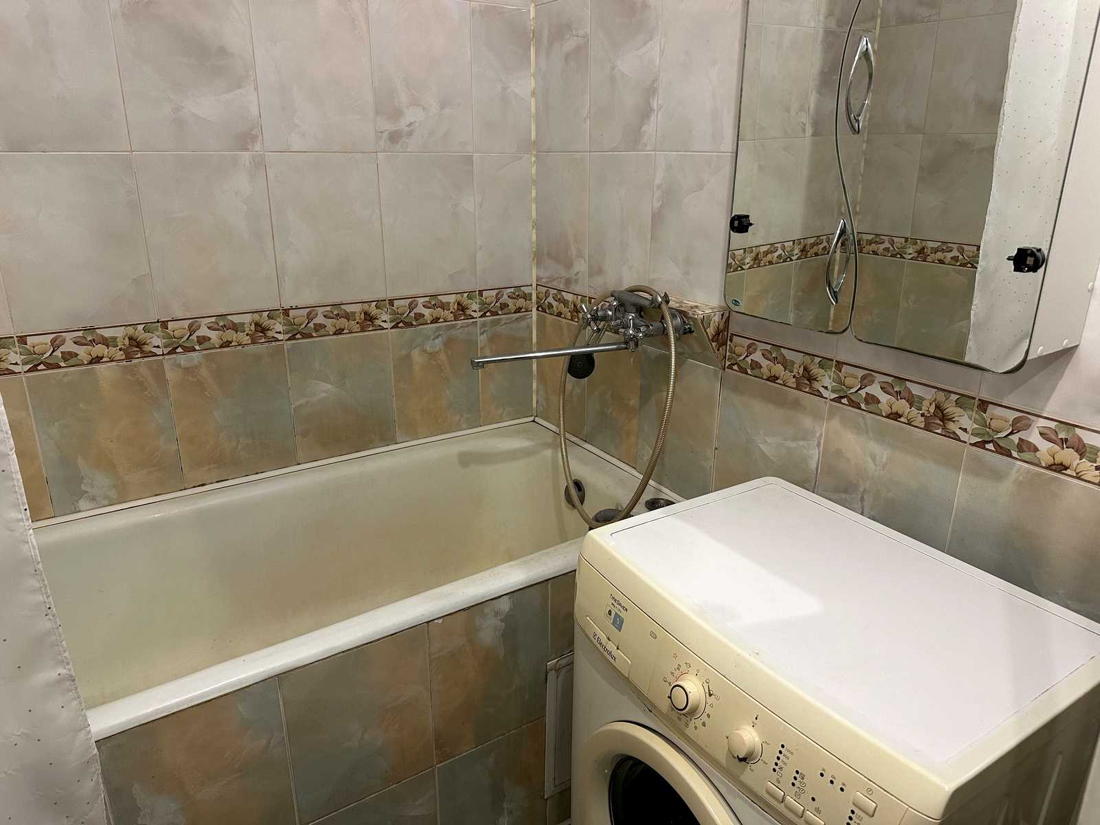 1787355654857527