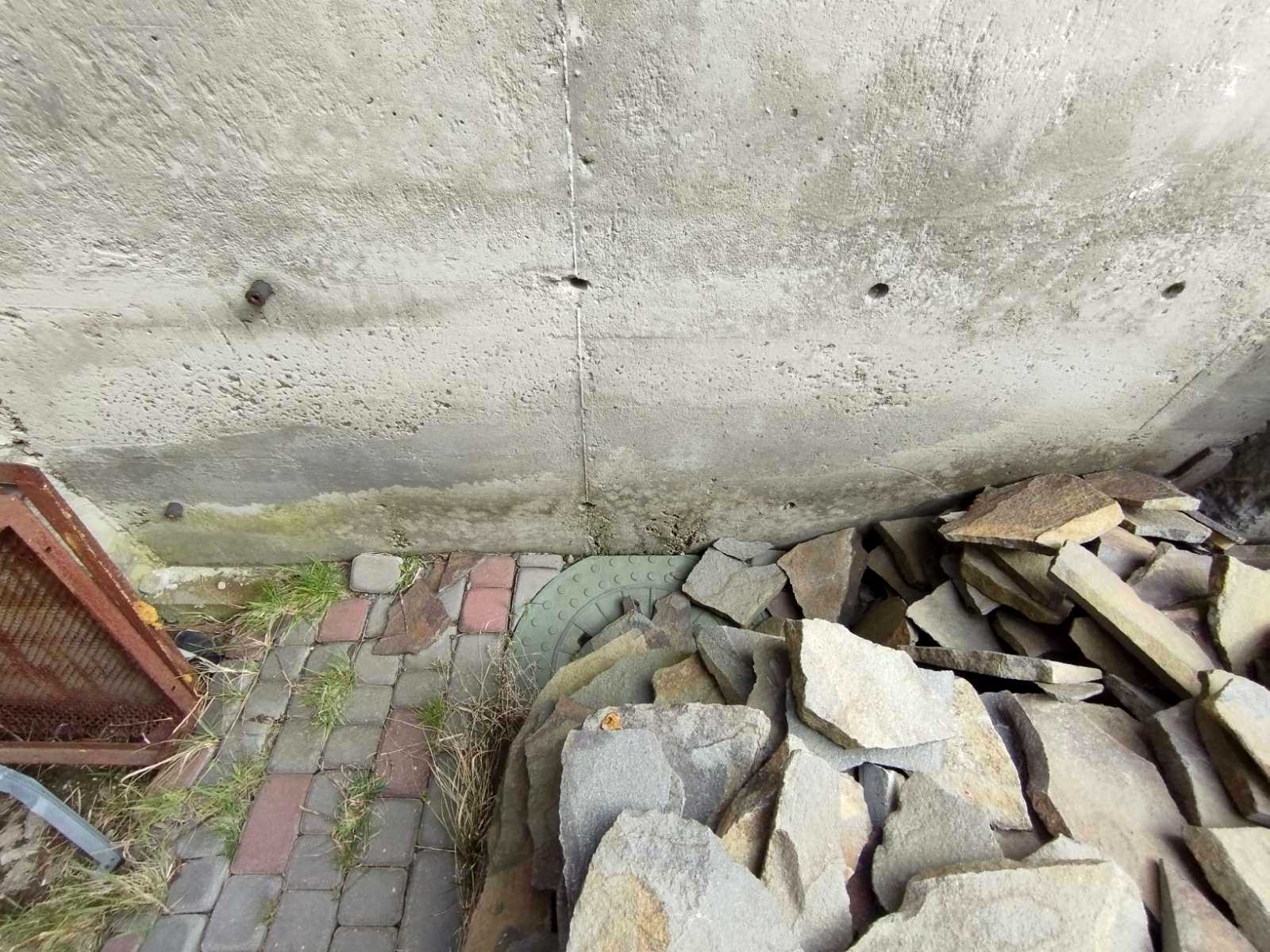 1796679638128475