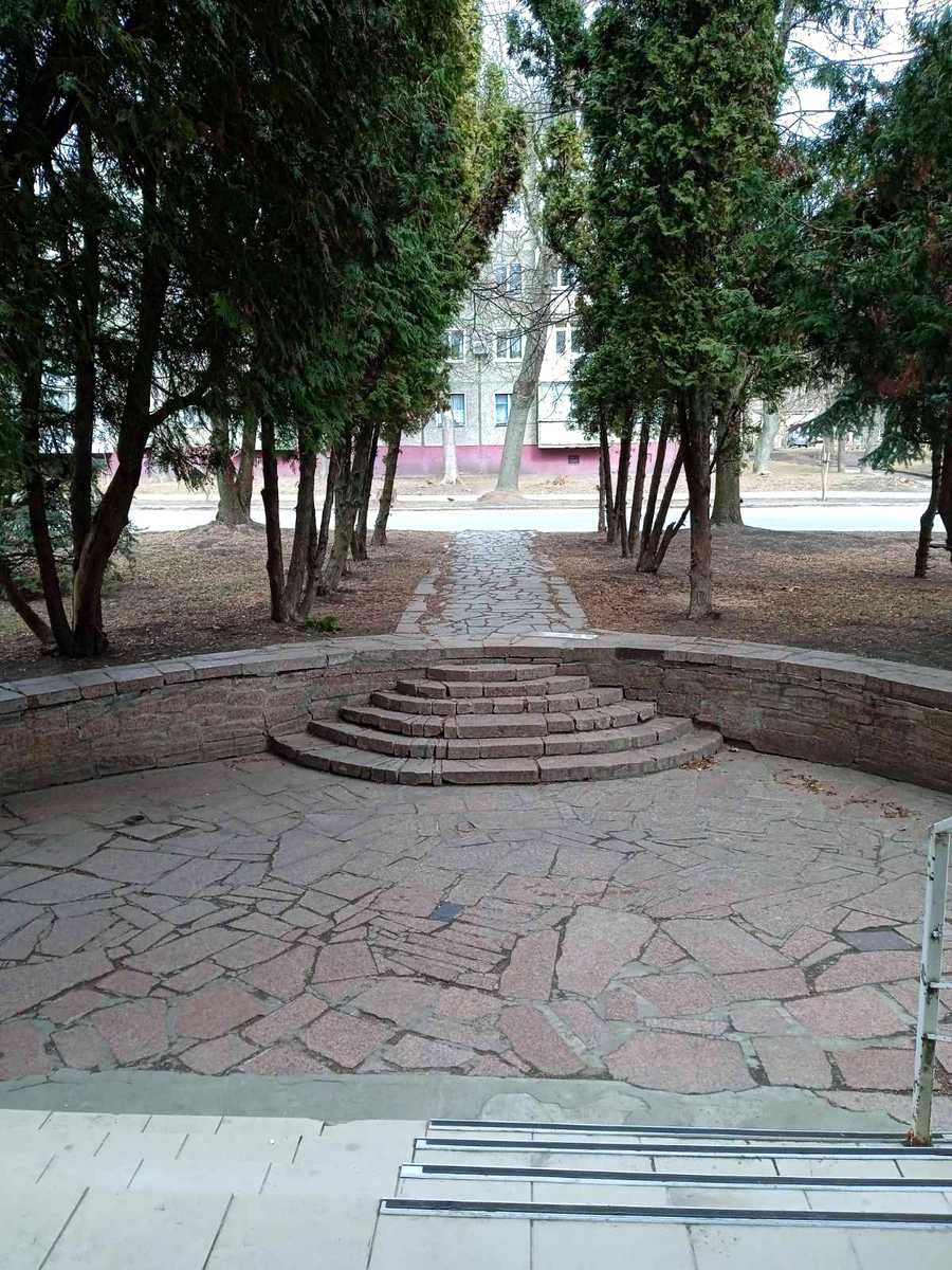 1825758963173650